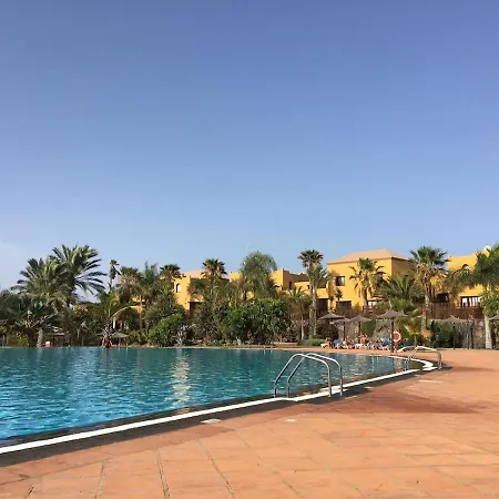 Oasis Bahia 아파트 *