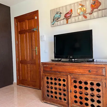 Oasis Bahia 아파트